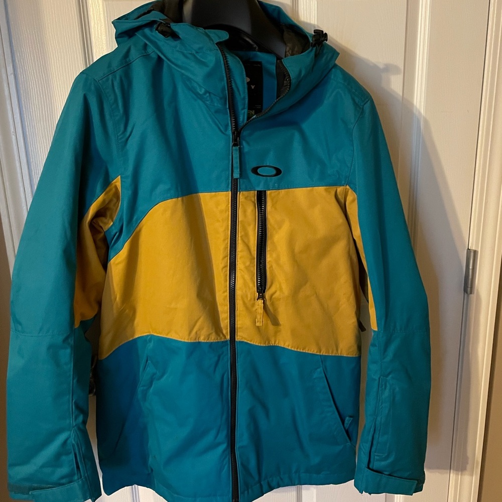 Oakley snowboard jacket